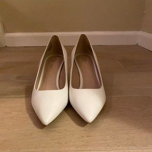 Nine West White Women's Fifth9x Fifth Pointy Pumps
